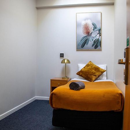 Tuatara Lodge Invercargill Bagian luar foto