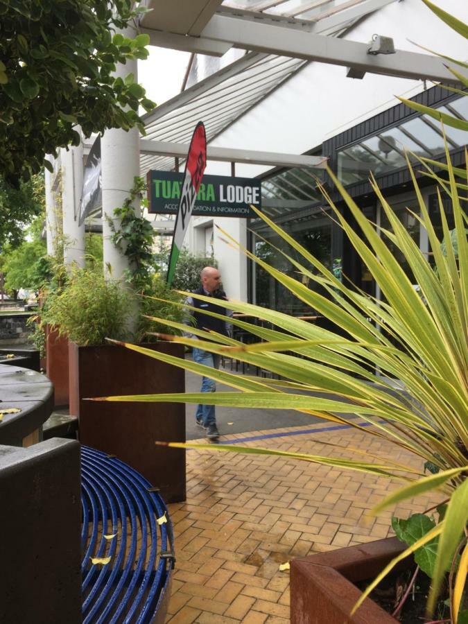 Tuatara Lodge Invercargill Bagian luar foto